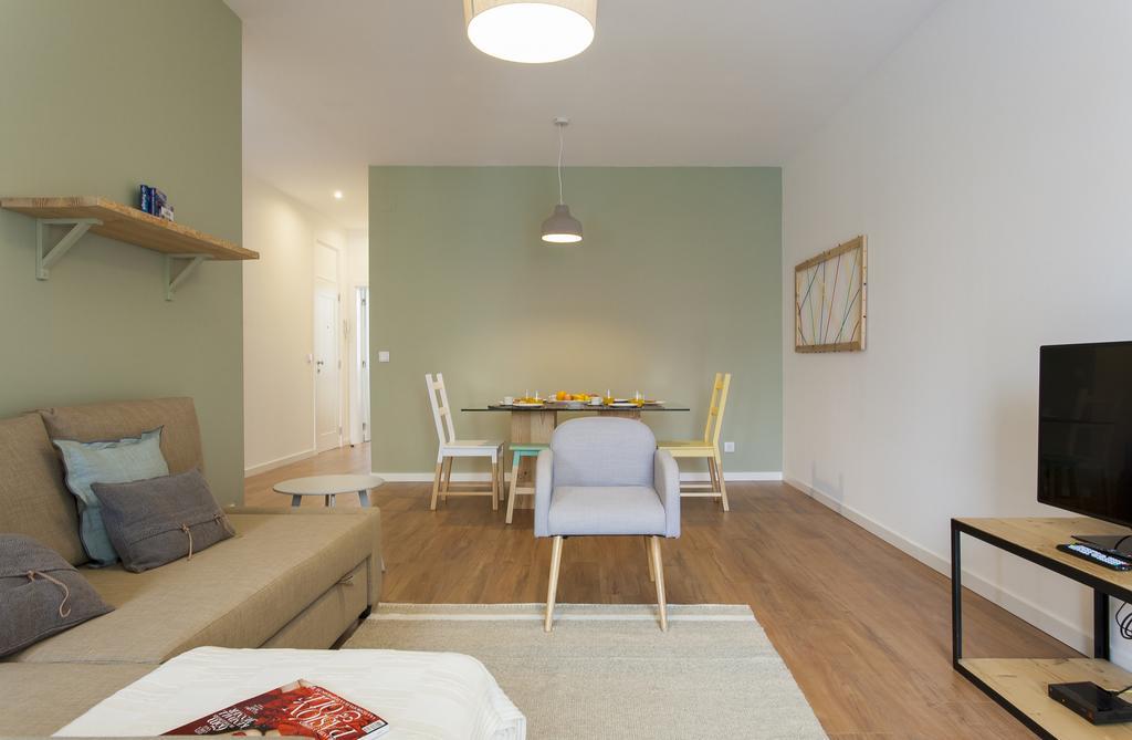 Apartamento Altido Cosy 2br Apt With Terrace In Penha De Franca, 5mins From The Viewpoint Of Monte Agudo Lisboa